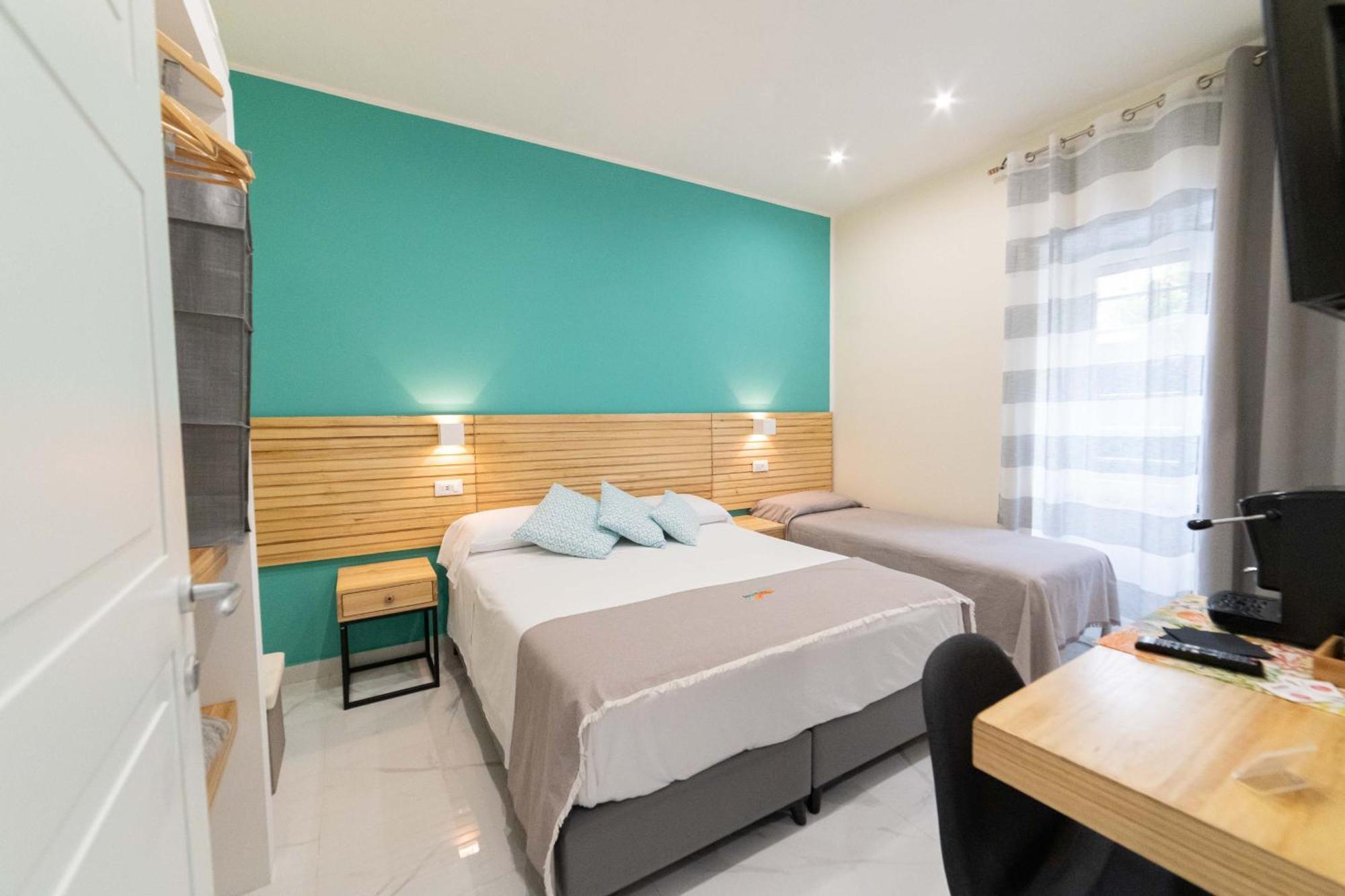 Mandra Bed & Breakfast *
